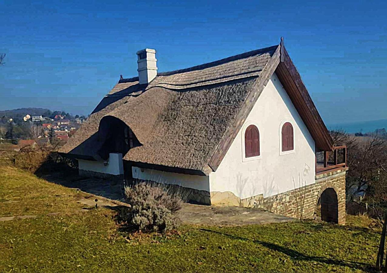 Villa Kőrózsa Vendégház Tihany Kültér fotó
